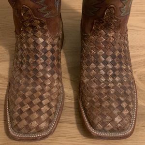 Like new Horse Power boots